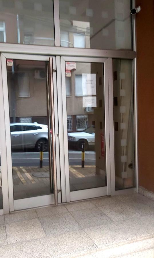 Glorry M Apartment Belgrad Exterior foto